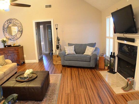 3rd image of 687 Low Meadow Dr
