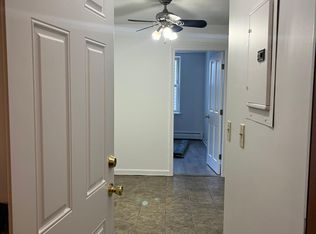 14 Fleet St #4R, Boston, MA 02113