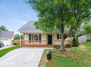 340 Cedar Ridge Cir, Winston Salem, NC 27127