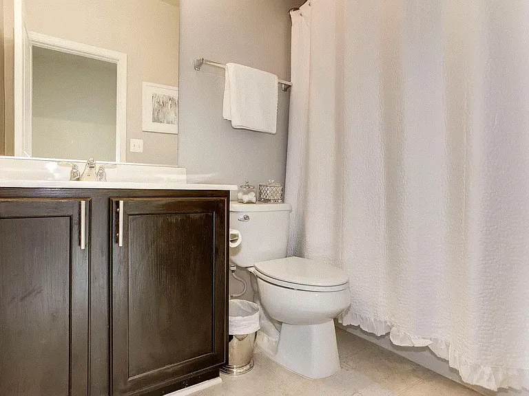 22832 Goldsborough Ter — Photo 21