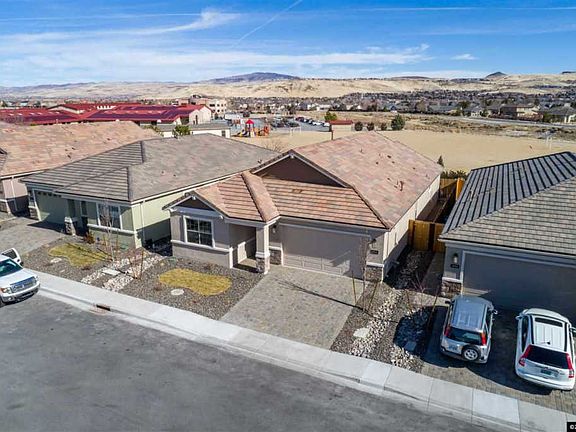 3rd image of 4964 Monrovia Dr