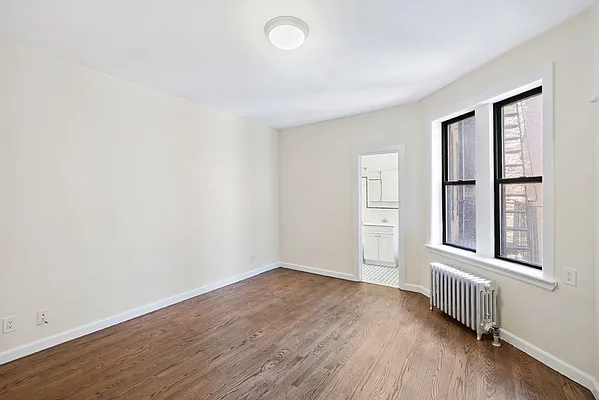 Rented by Cooper & Cooper Real Estate | media 13