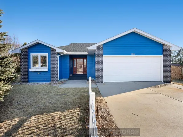 1511 Post Pl, Grand Island, NE 68801