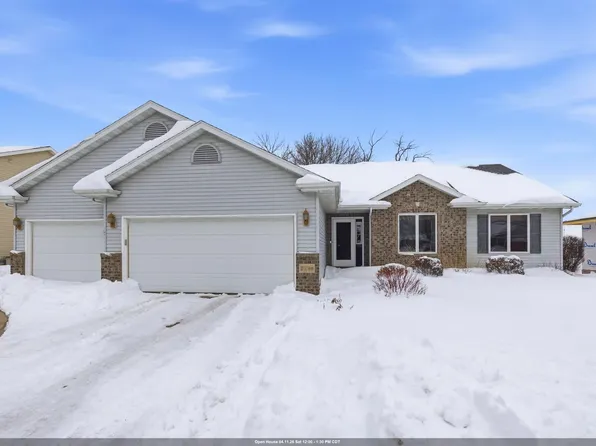 2294 Meadow Heights Cir, Neenah, WI 54956