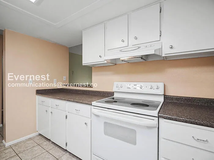 9398 Redmond Woodinville Rd NE #126 — Photo 8