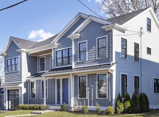 11 Crehore Dr, Newton, MA 02462