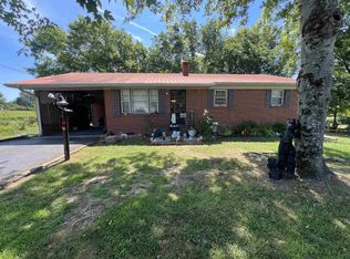 135 Angotti Rd, Crump, TN 38327