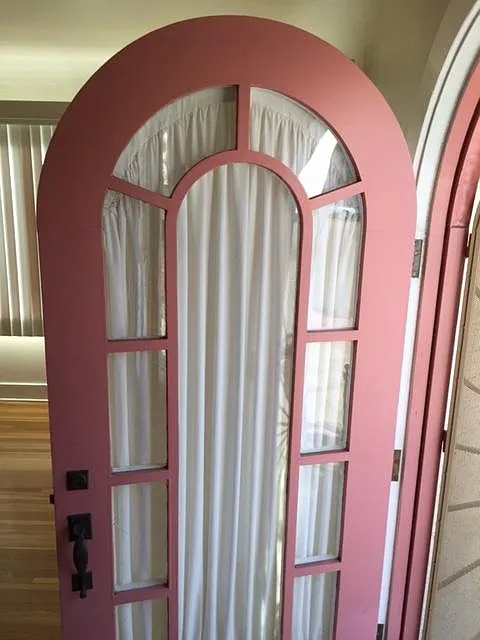 2 bed, 1150 sqft, $3,250 — Photo 3