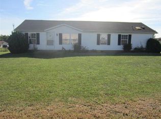 54 Snipe Ln, Martinsburg, WV 25405