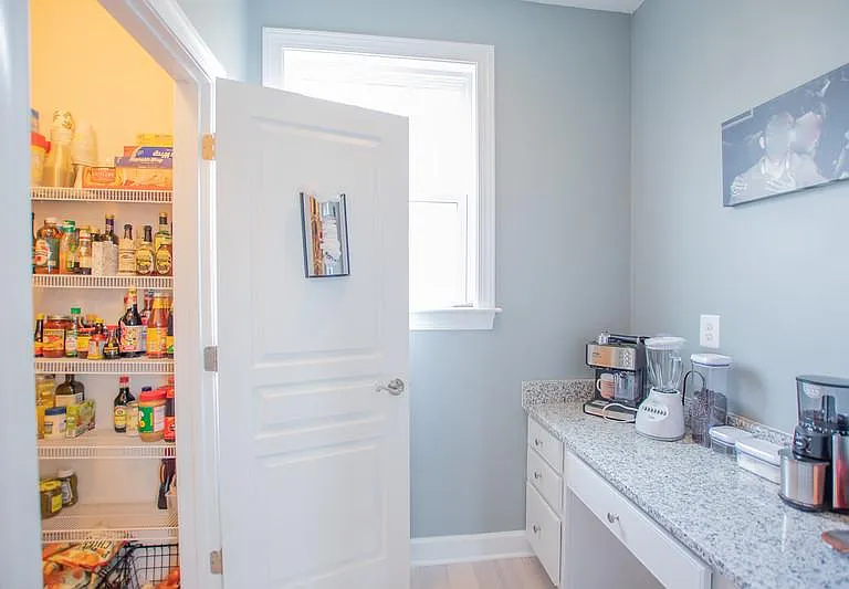 15601 Habitat Ct — Photo 8