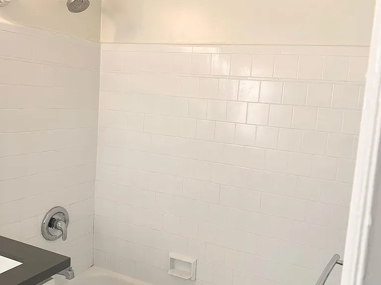 125 Cherry Ave #5 — Photo 7