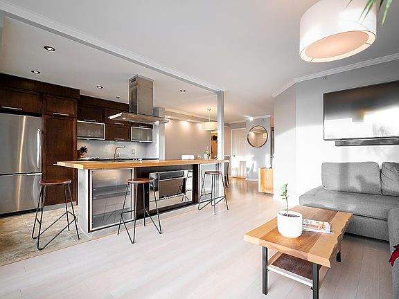 2nd image of 888 Hamilton St #1201