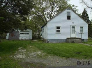 1026 Mulhollen Dr, Monroe, MI 48161