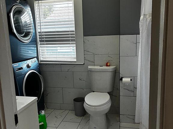 5th image of 60 Grant St #1