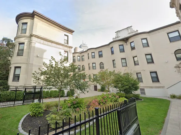 4 Albemarle Ct #C, Boston, MA 02115