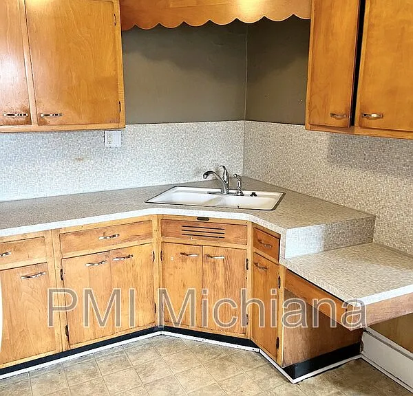 117 Franklin Pl #7 — Photo 7