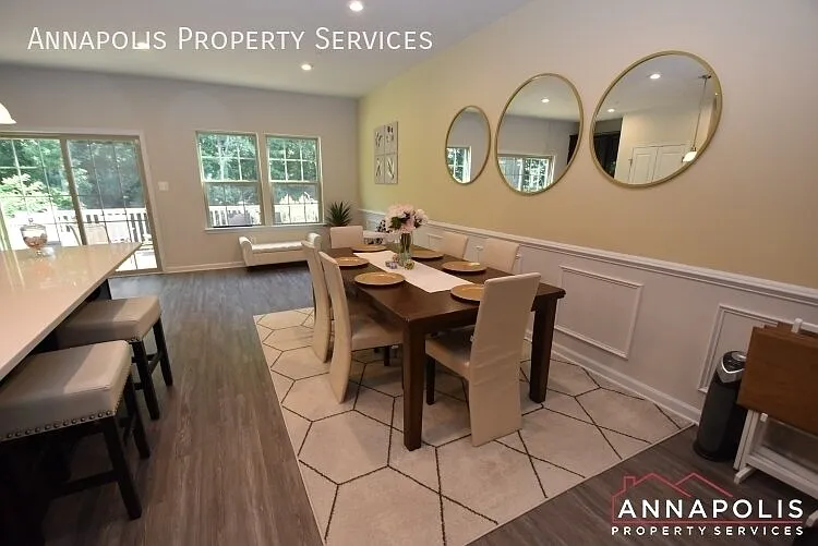 2982 cornfield avenue — Photo 4