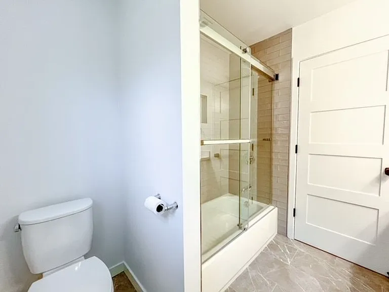 244 Foothill Blvd — Photo 10