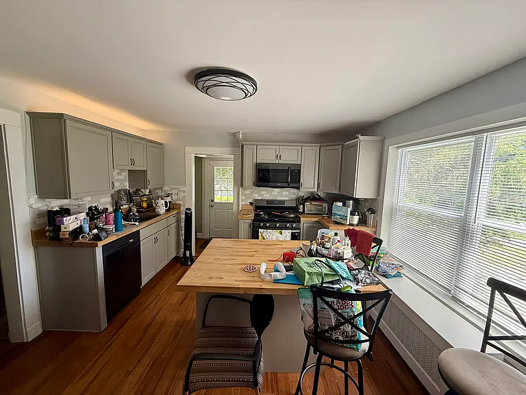 111 Nameaug Ave — Photo 11