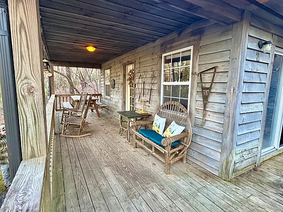2nd image of 1780 Happy Acres Rd