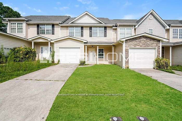 111 Bedrock Pl — Photo 1