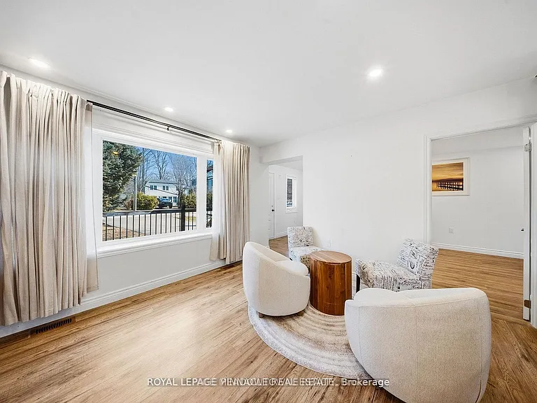 208 Glen Oak Dr — Photo 12