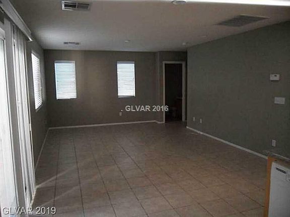 3rd image of 1004 Monte De Oro Ave
