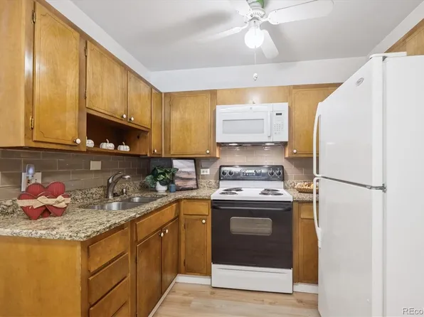 675 S Clinton Street #4B, Denver, CO 80247