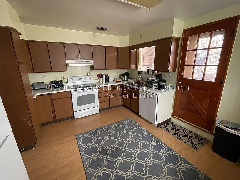 216 Kearsarge St #1 — Photo 3