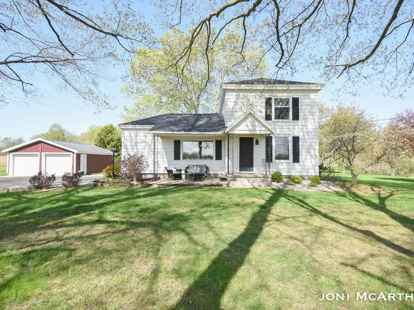 6023 Zahm Rd, Belding, MI 48809