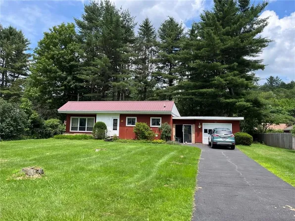 300 Old Route 17, Livingston Manor, NY 12758