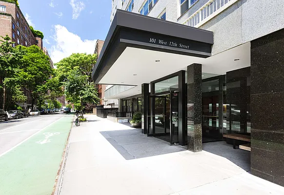 Sold by Compass | media 7