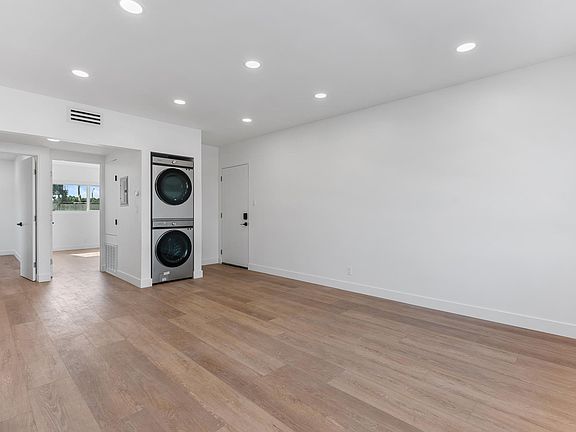 3rd image of 8960 Hargis St #7