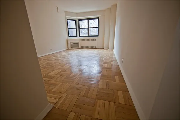Sold by Orsid Realty Corp | media 6
