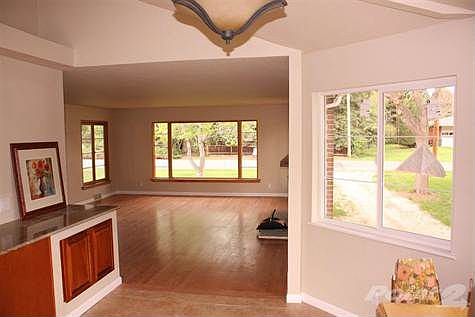 5th image of 10805 Linda Vista Dr