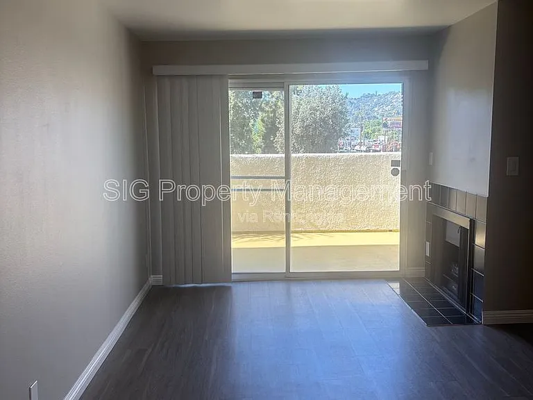 Laurel Canyon, 4500 — Photo 9