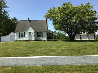 47 Congamond Rd, Southwick, MA 01077