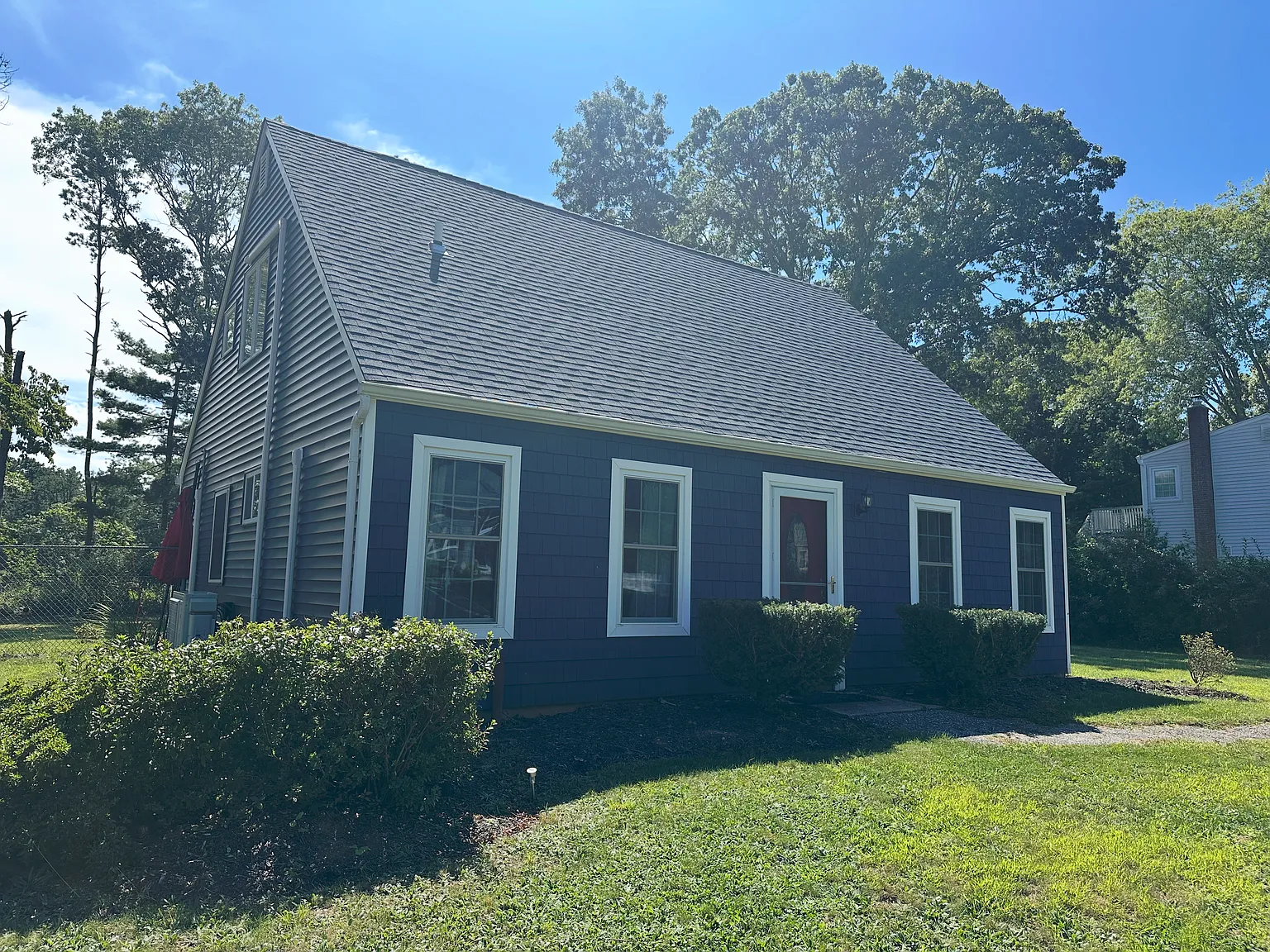 3 bed, 1200 sqft, $3,950 — Photo 1