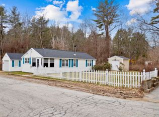 10 Terrace Ln, Goffstown, NH 03045