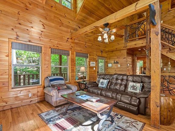 5th image of 2239 Dean Mountain Rd