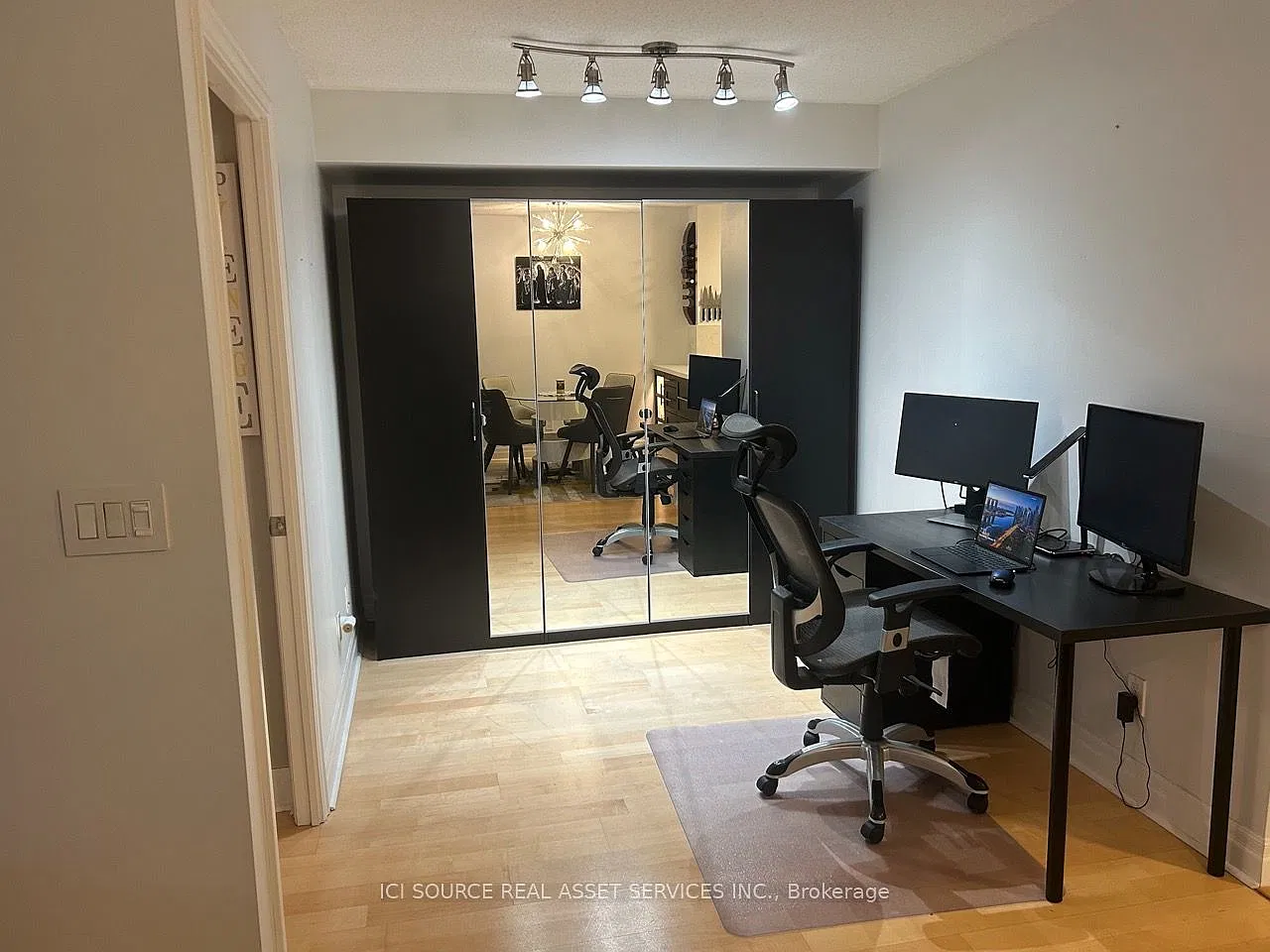 2 bed, $2,500 — Photo 3