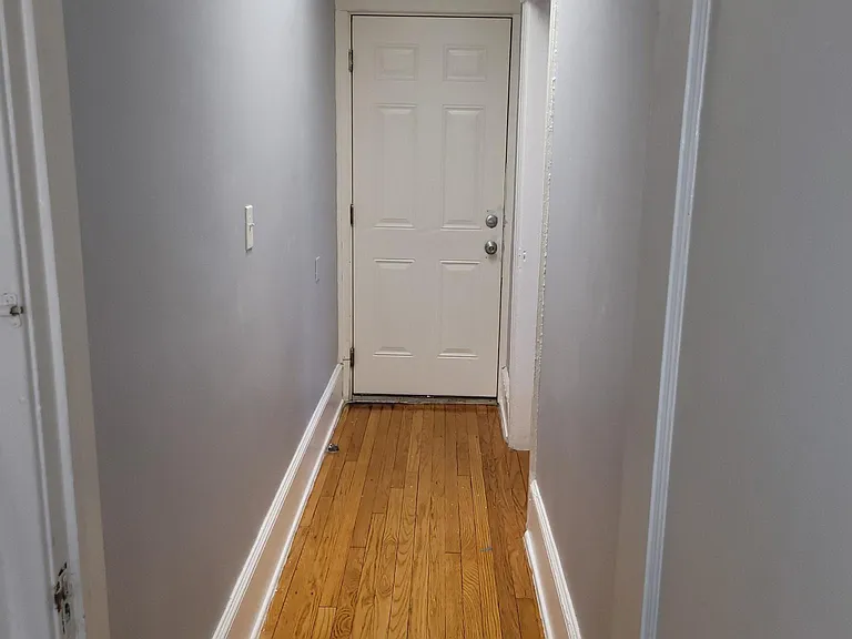 82 Carroll St #10 — Photo 9