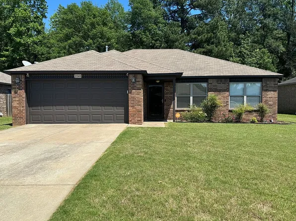 2040 Fern Valley Dr, Alexander, AR 72002