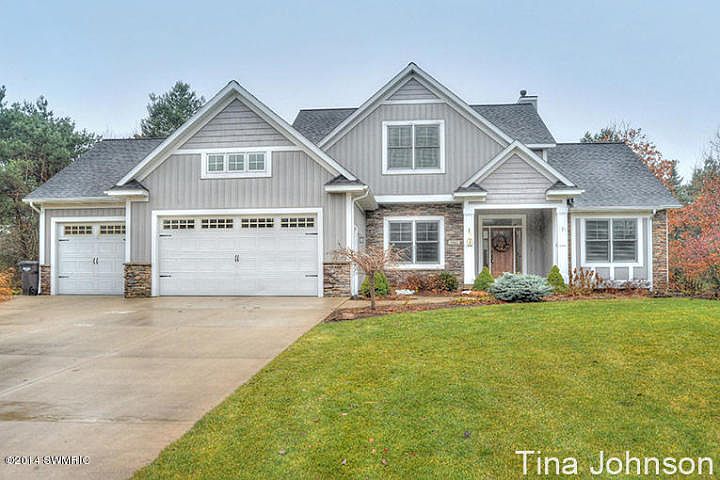 1st image of 9443 Lake Gerald Dr NE
