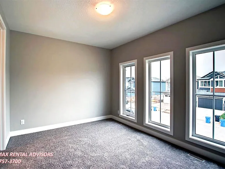 143 Lucas Ter NW #UPPER — Photo 19