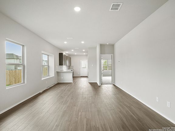 2nd image of 5155 Sandstone Way