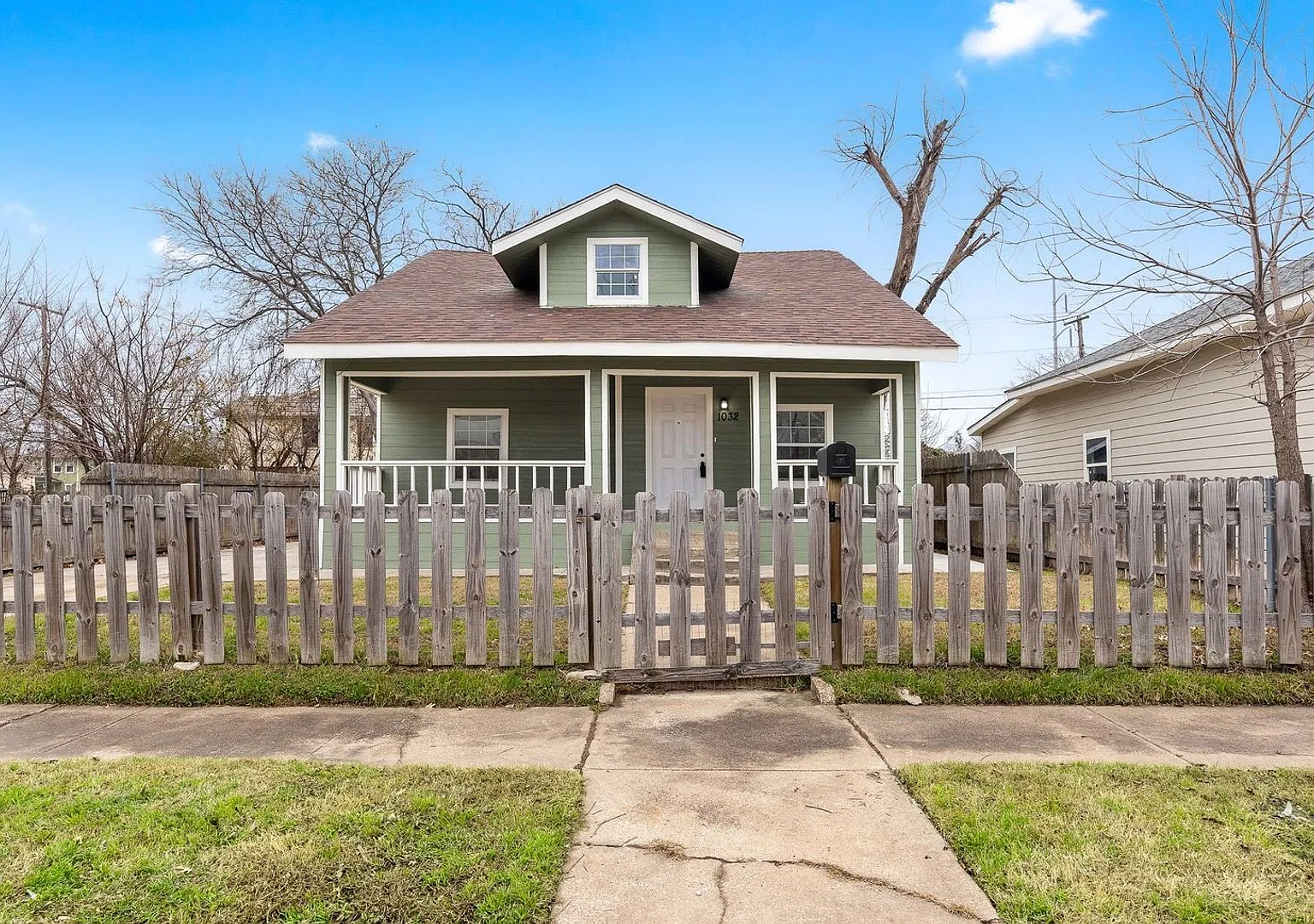 Charming 3BR House in Fort Worth — Photo 4