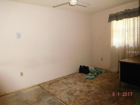 4th image of 860 Hawkes Ave #7