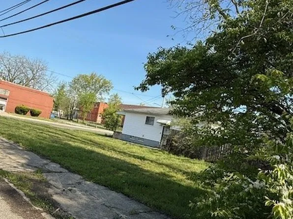 3305 E 126th St, Cleveland, OH 44120