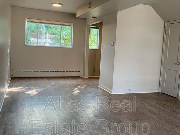 3rd image of 1857 W Mosier Pl APT A